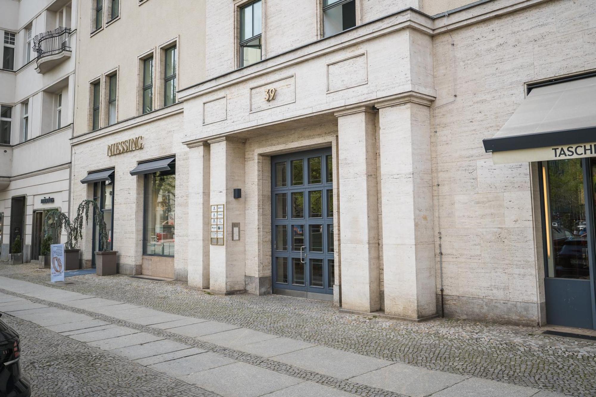 Homaris Apartments Schlueterstrasse Berlim Exterior foto
